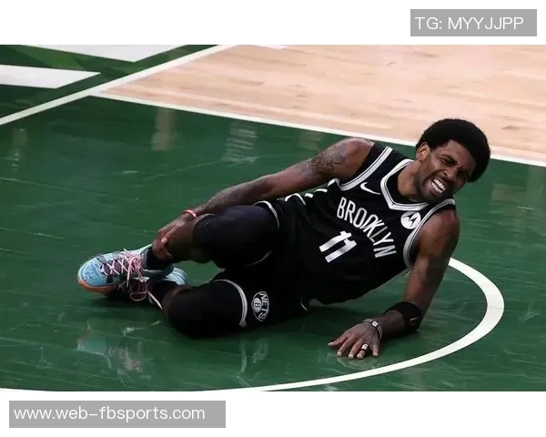 字母哥回忆受伤时刻如遭重击却发现四周无人感慨不已