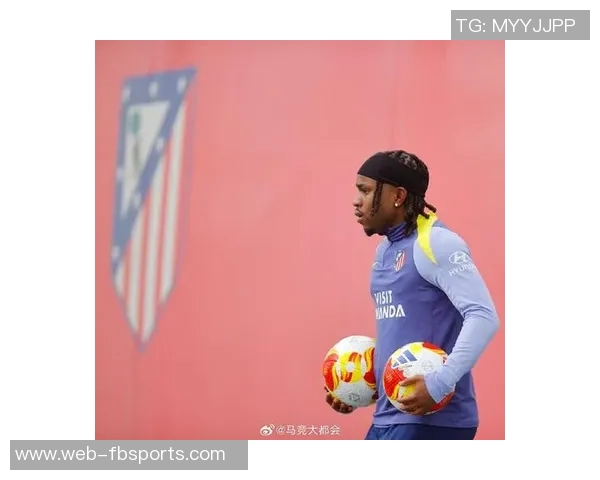 朱利亚诺西蒙尼强调球队需全力以赴争胜并专注备战皇马对决 朱利亚诺西蒙尼强调球队需全力以赴争胜并专注备战皇马对决