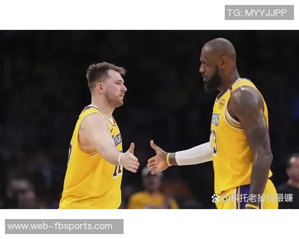 勇士锁定季后赛目标湖人胜利让勇士落后15个胜场